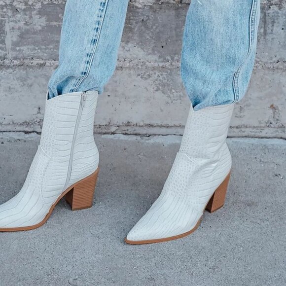 Lulus Eleora Bone Croc Embossed Mid Calf High Heel Western Boots Size 11 - Picture 5 of 16